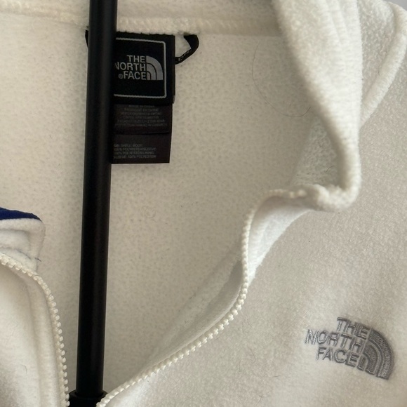 The North Face Women's White and Blue Teddy Jacket - Picture 3 of 7